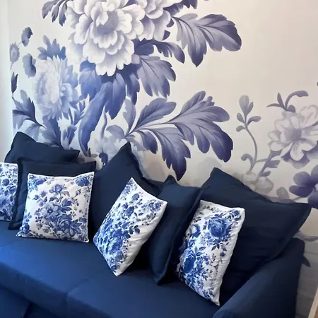 Serapide13 A Santa Lucia شقة